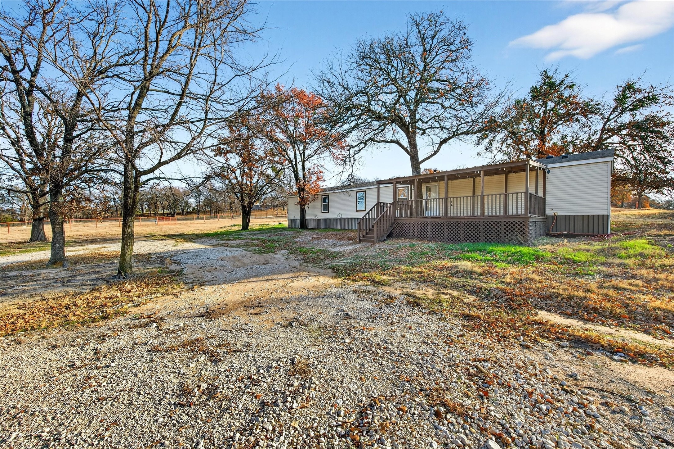 7154 E Fm 922 Valley View TX 76272