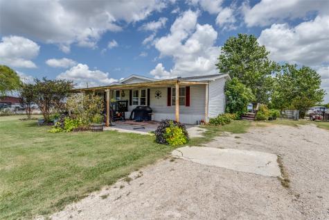 1471 County Road 697 Farmersville TX 75442