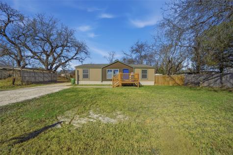 1618 Lands End Street Granbury TX 76048