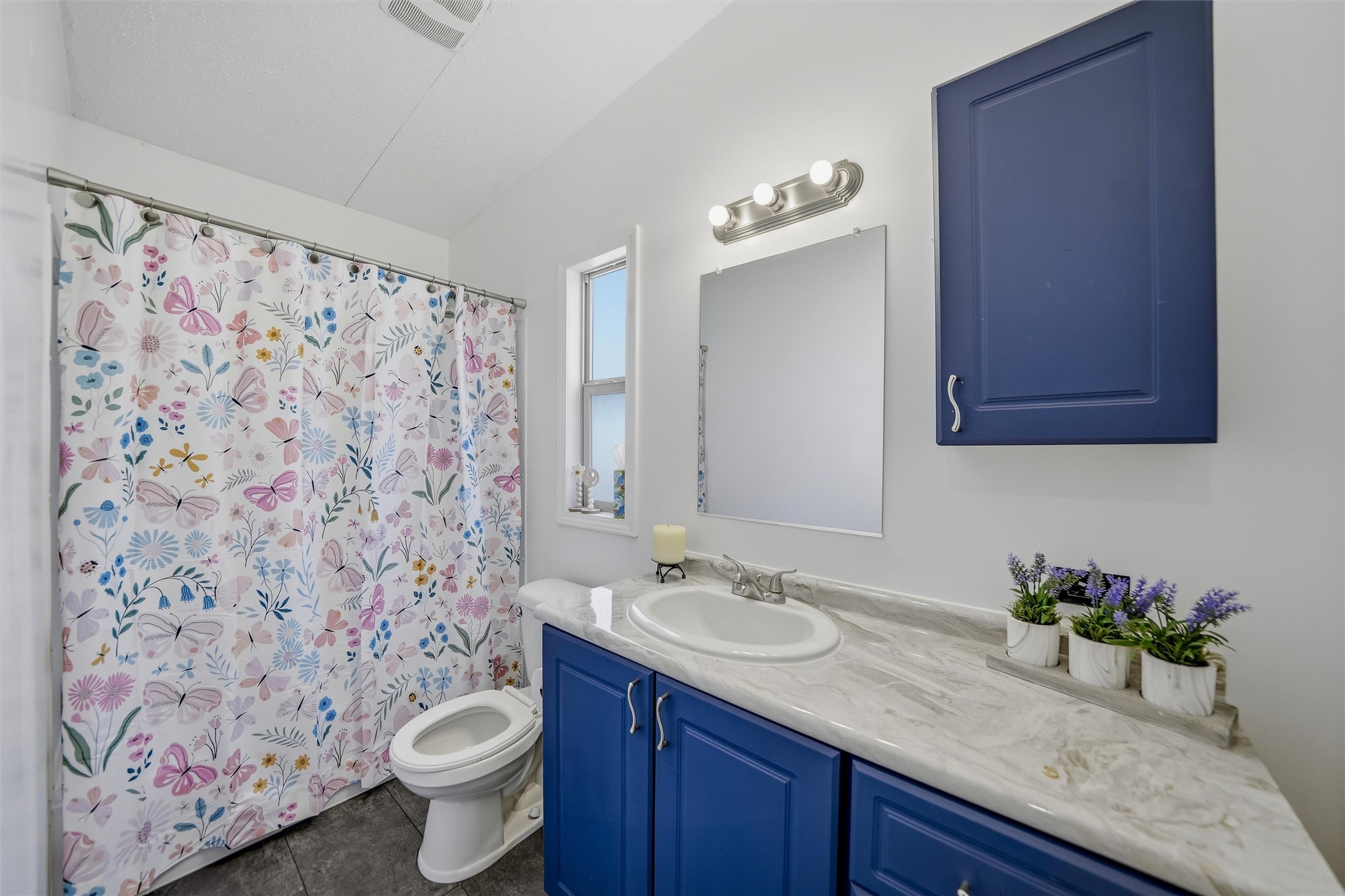 1618 Lands End Street Granbury TX 76048