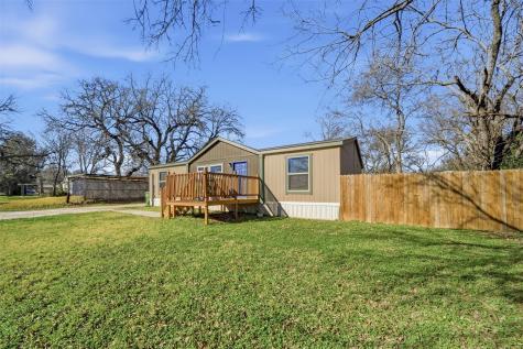 1618 Lands End Street Granbury TX 76048