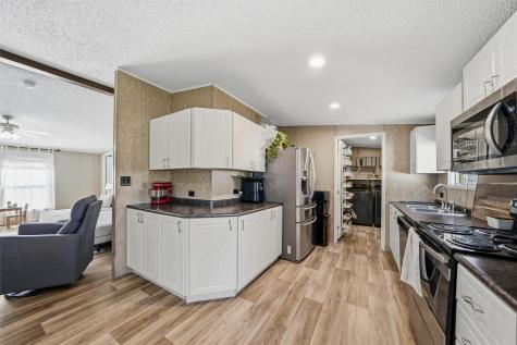 1618 Lands End Street Granbury TX 76048