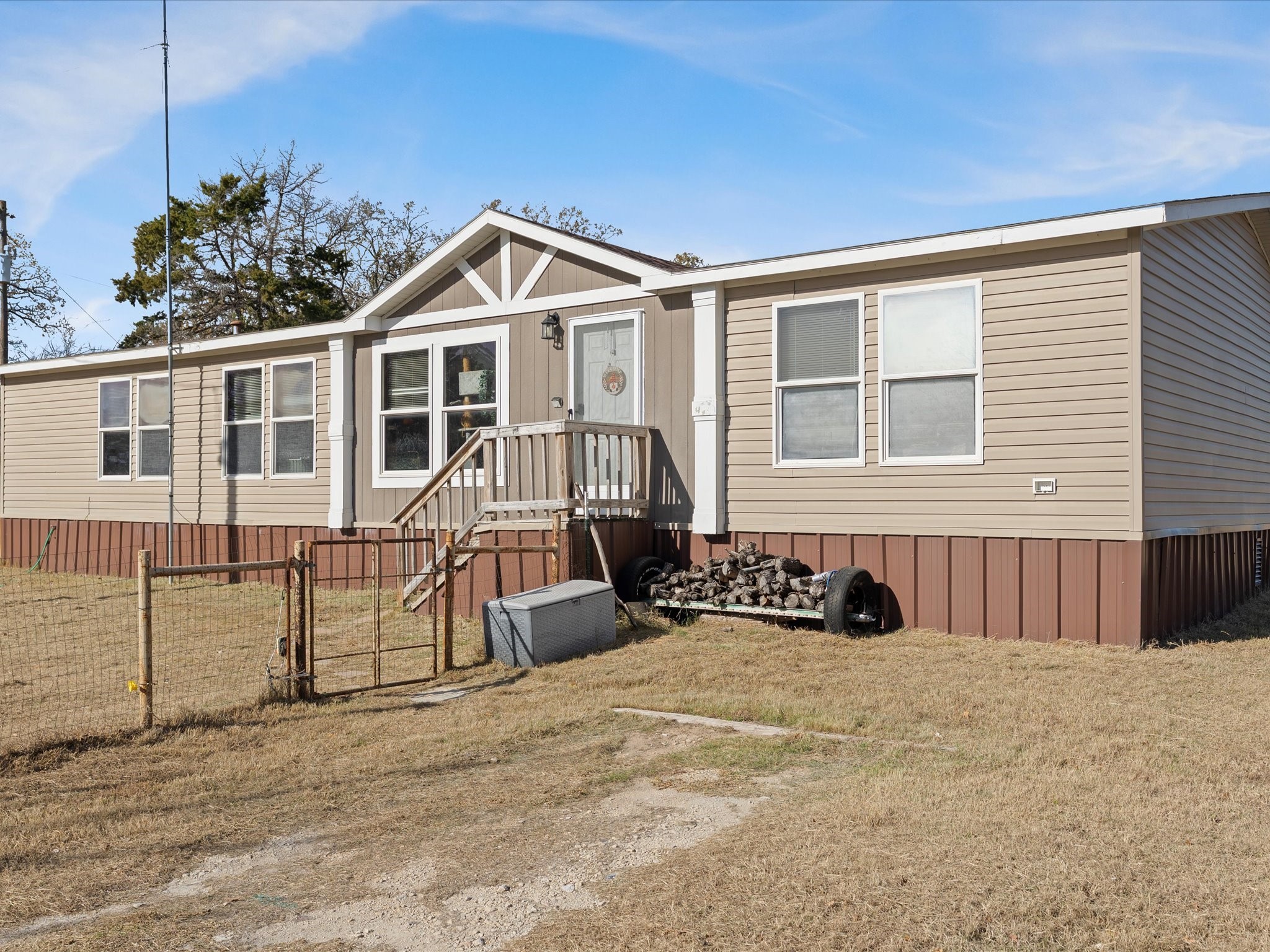 2722 Denver Road Sunset TX 76270