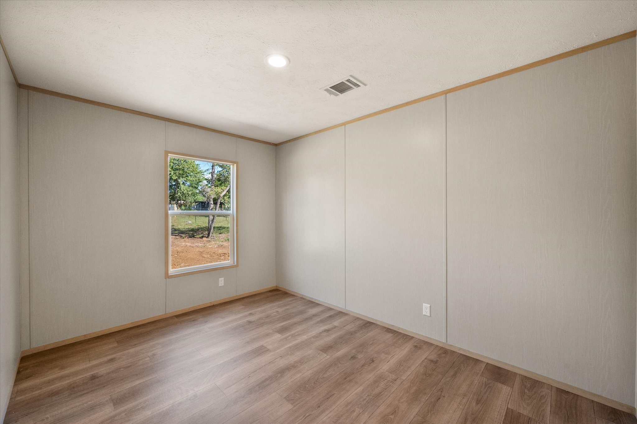 1499 SE Cr 3135 Corsicana TX 75109