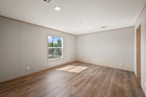 1499 SE Cr 3135 Corsicana TX 75109