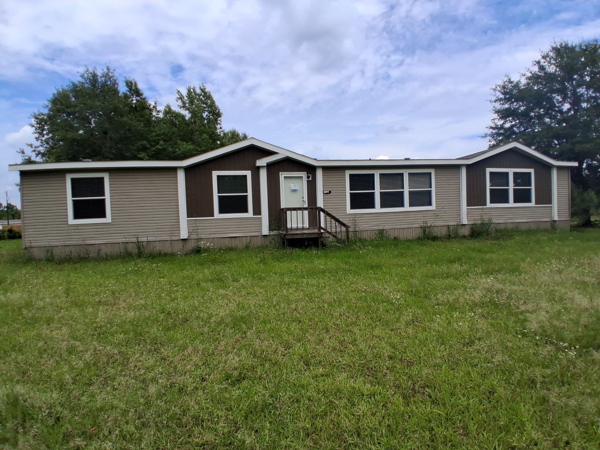 10015 Woolworth Road Keithville LA 71047