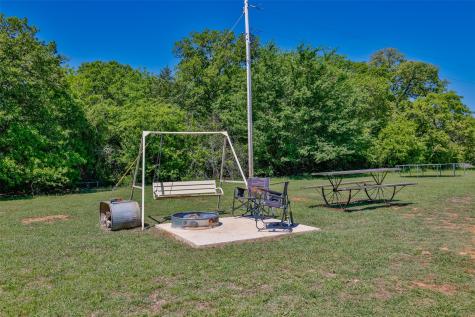 542 County Road 222 Gainesville TX 76240