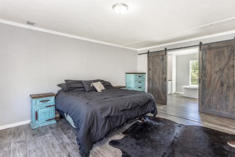 542 County Road 222 Gainesville TX 76240