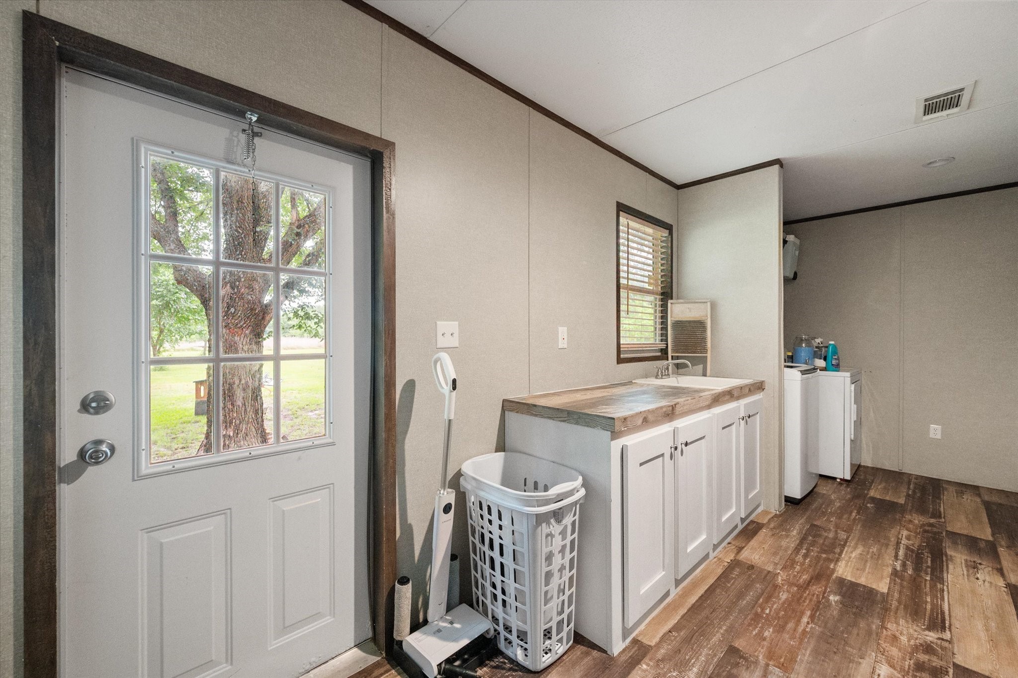 6106 County Road 0050 Corsicana TX 75110