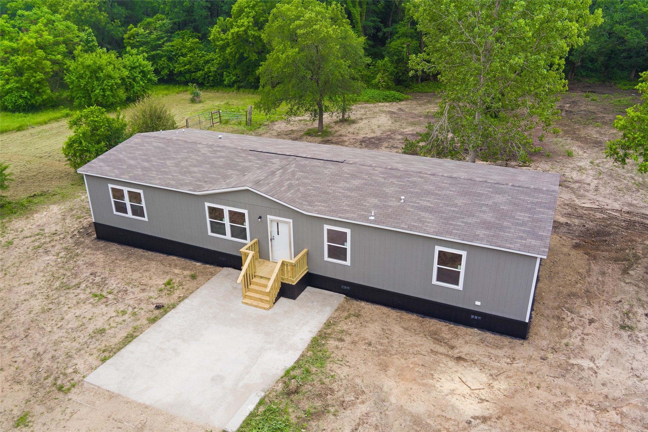 4600 Thompson Avenue Grandview TX 76050