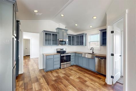 6715 Timberhaven Court Granbury TX 76049