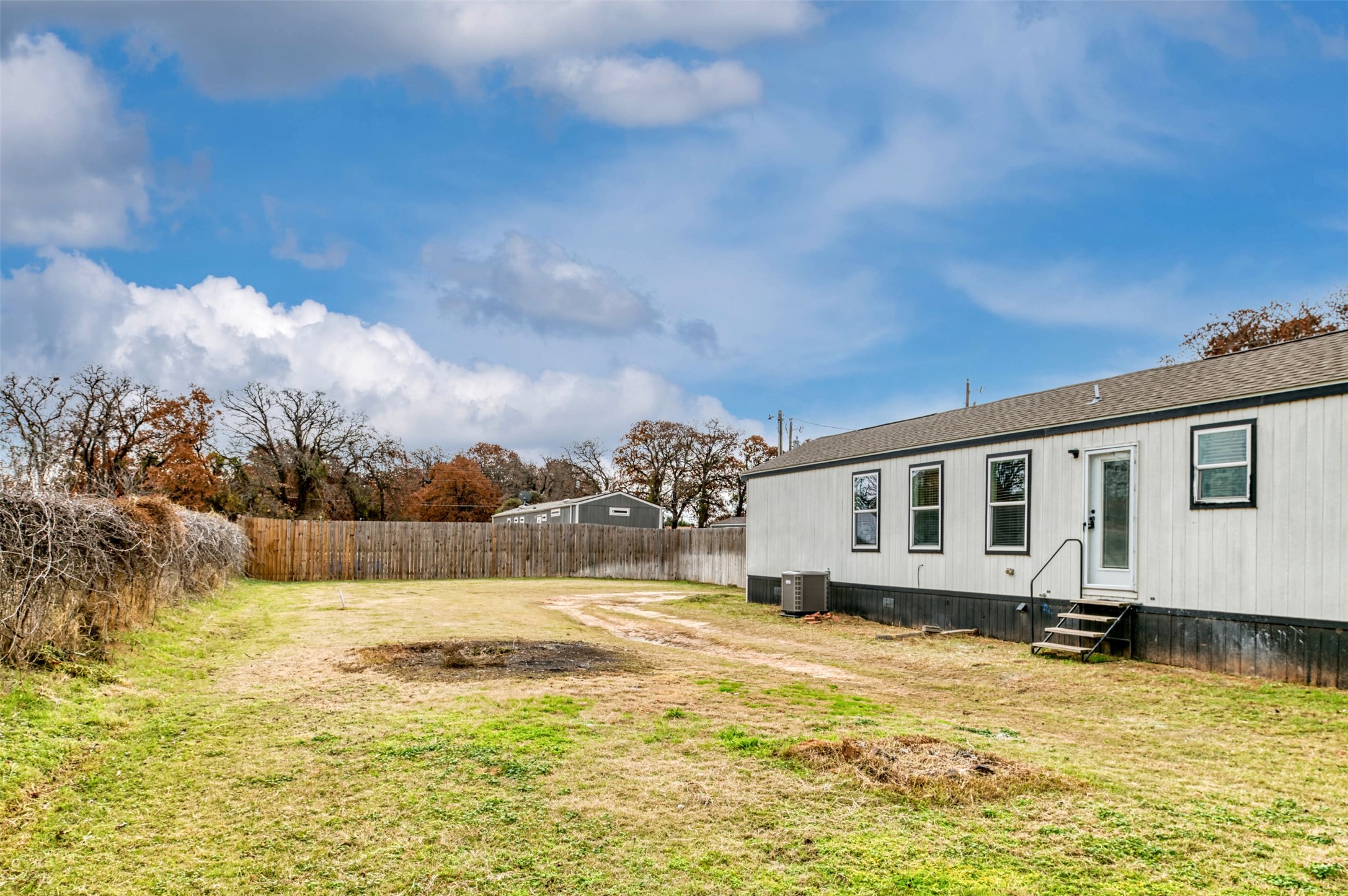 6715 Timberhaven Court Granbury TX 76049