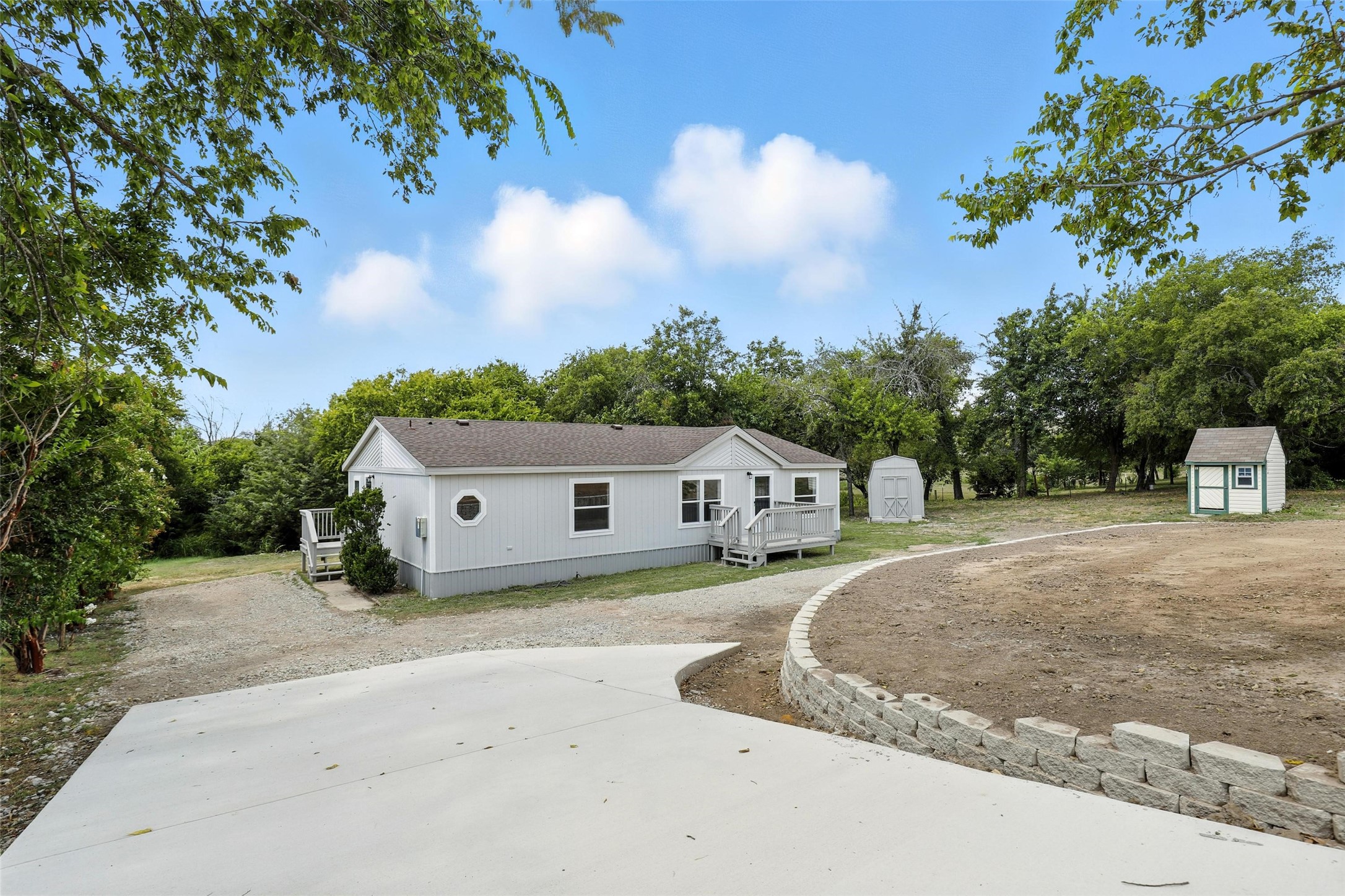 319 Denton Heights Lane Weatherford TX 76085