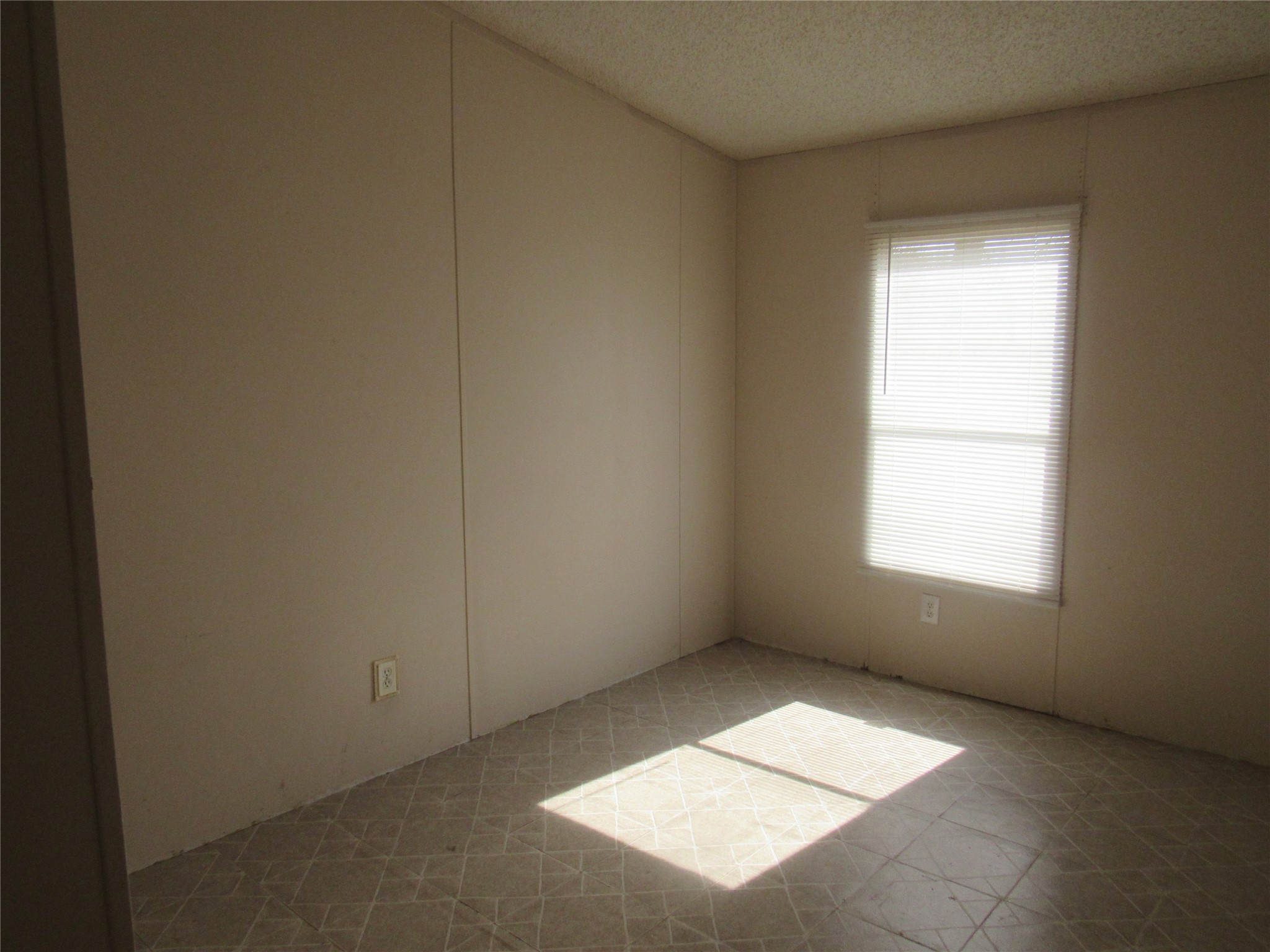 501 W Collins Street Denison TX 75020