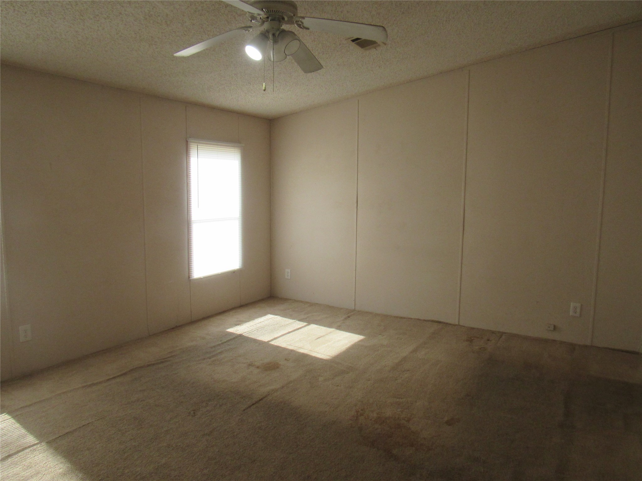 501 W Collins Street Denison TX 75020