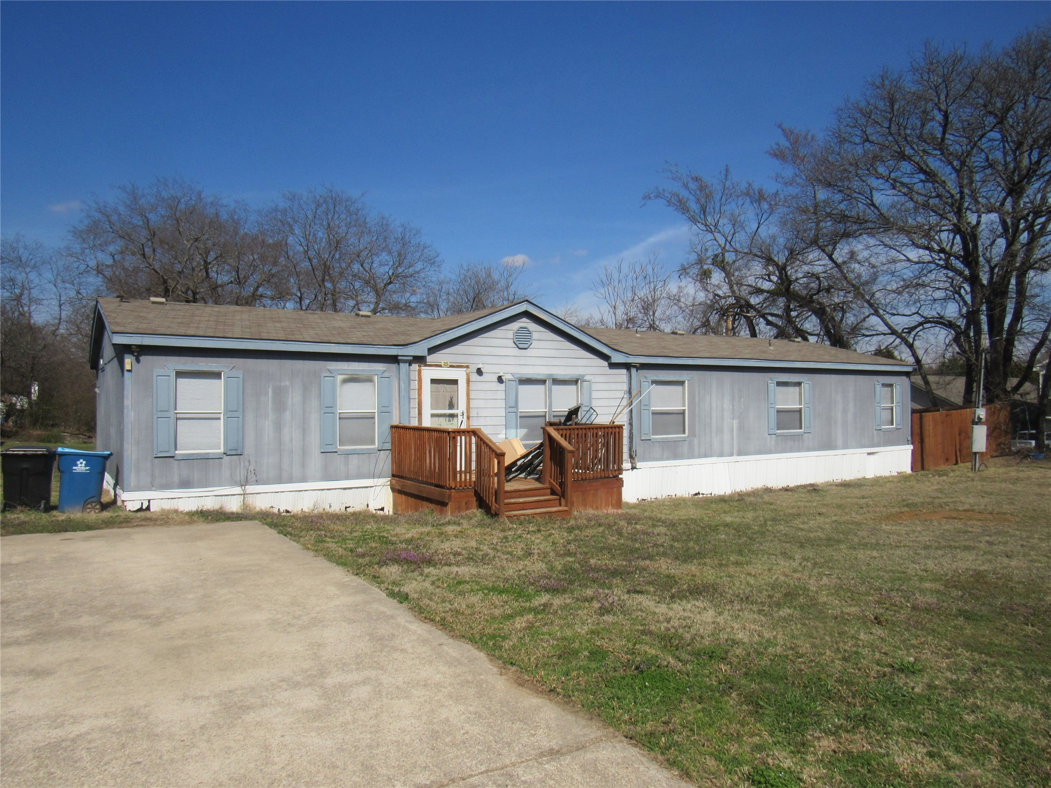 501 W Collins Street Denison TX 75020
