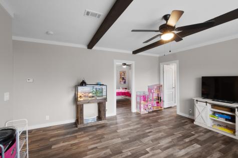 1012 County Road 1180 Decatur TX 76234