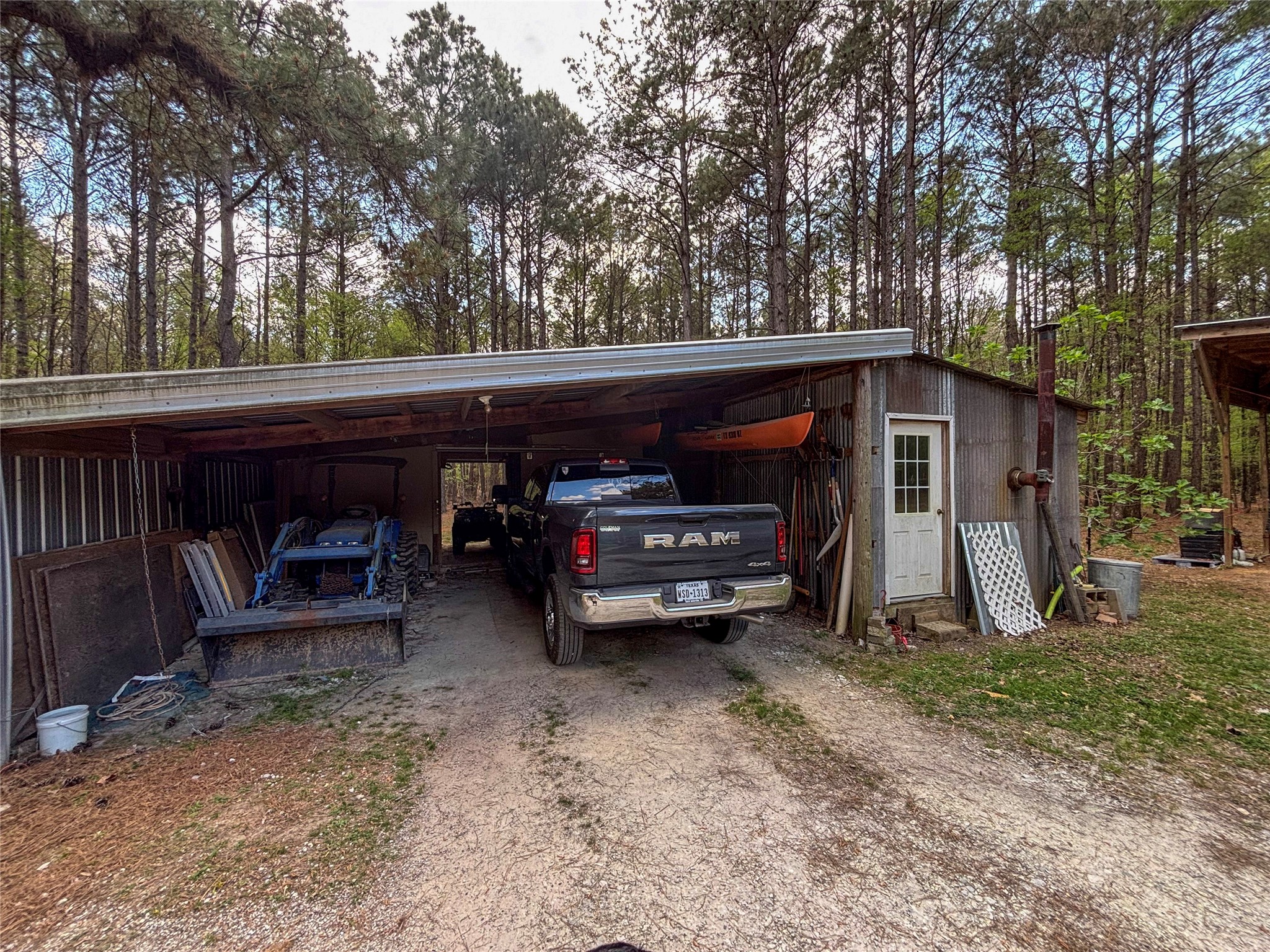 1413 Cr 2108 Hooks TX 75561