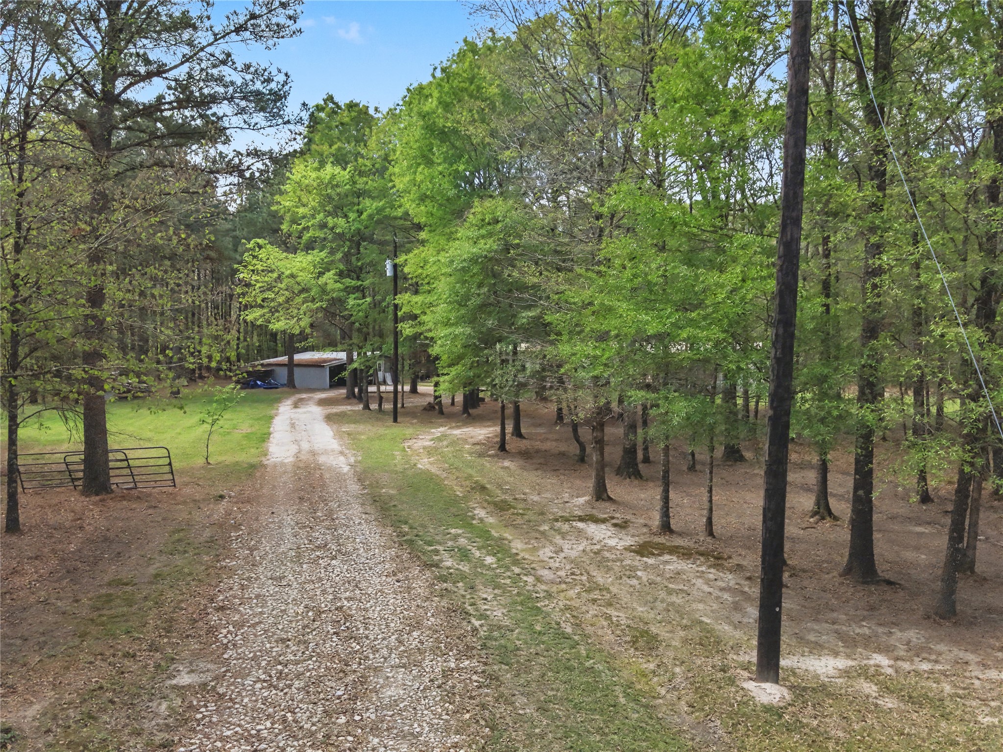 1413 Cr 2108 Hooks TX 75561