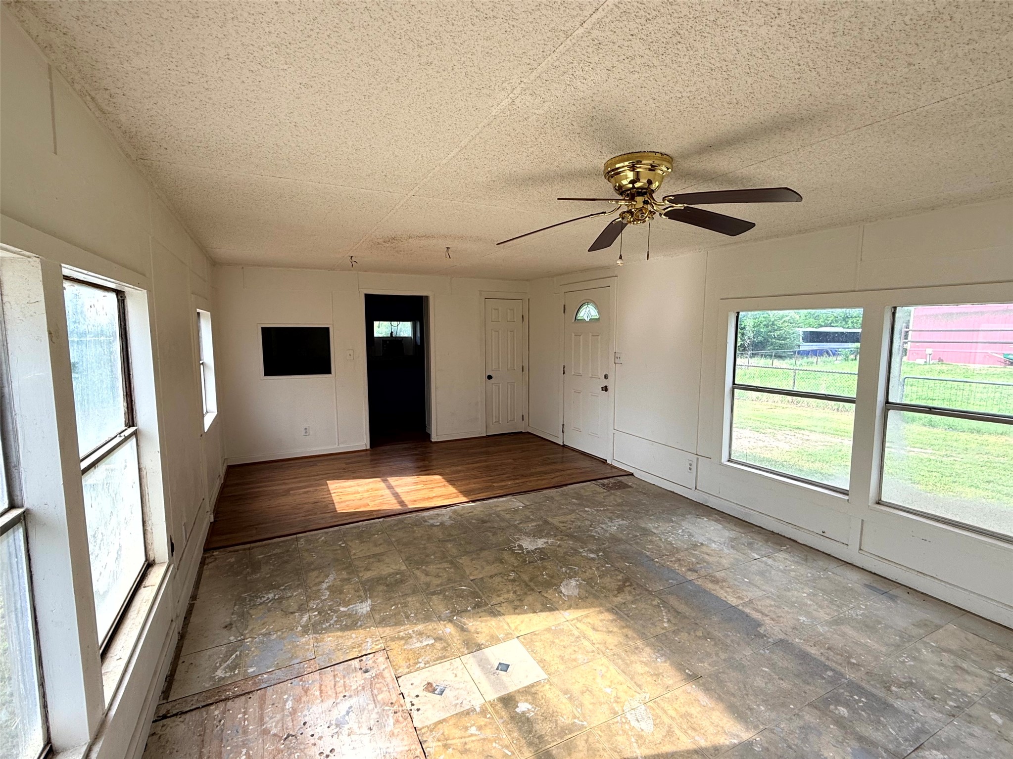 4361 Miller Road Midlothian TX 76065