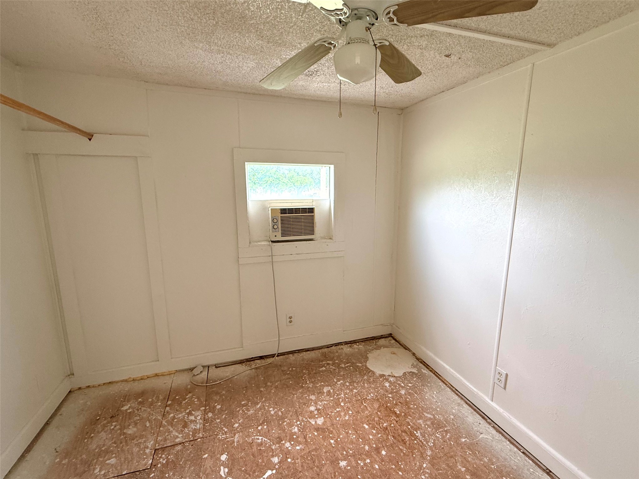 4361 Miller Road Midlothian TX 76065