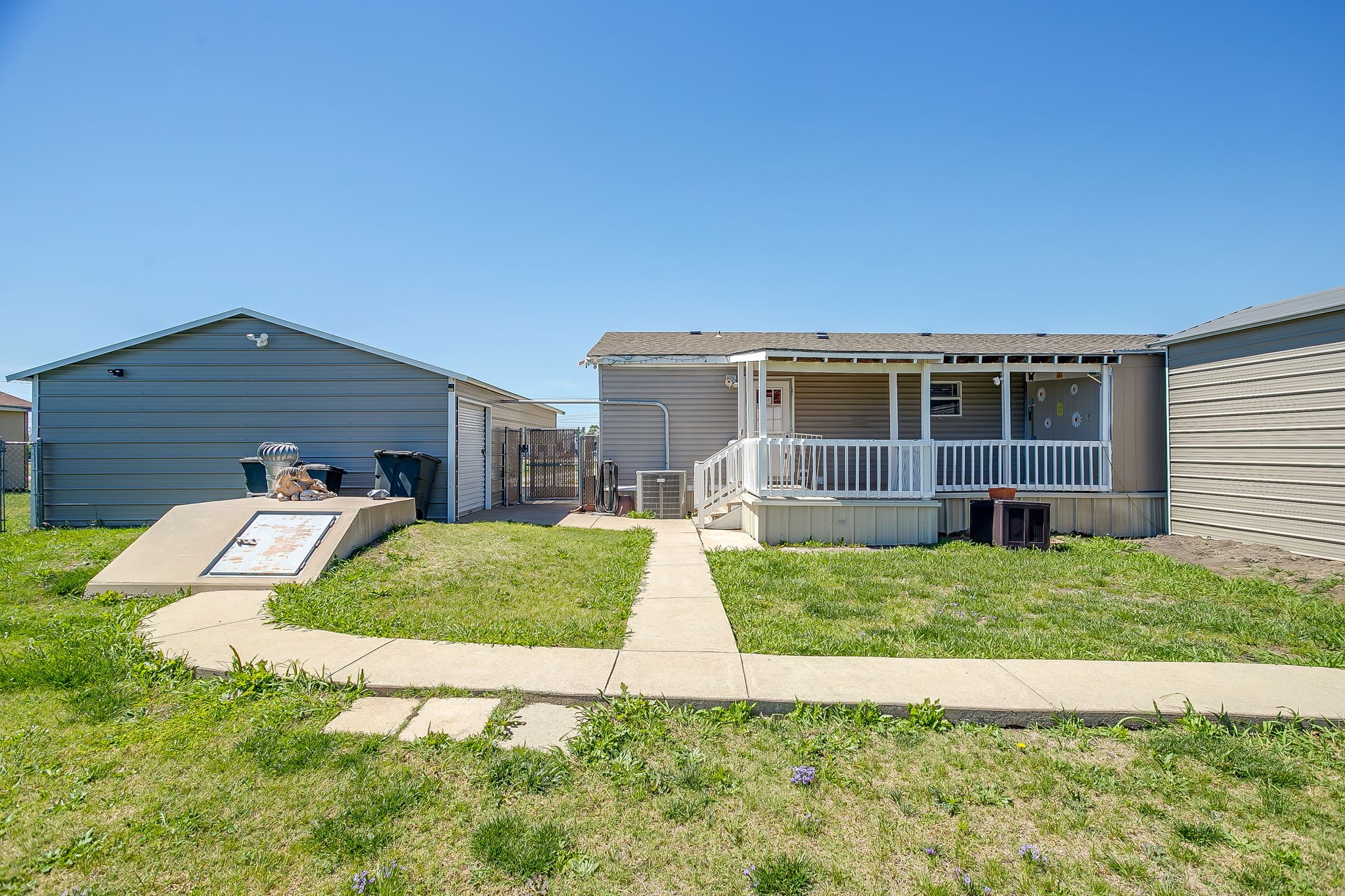 6004 Black Springs Lane Joshua TX 76058