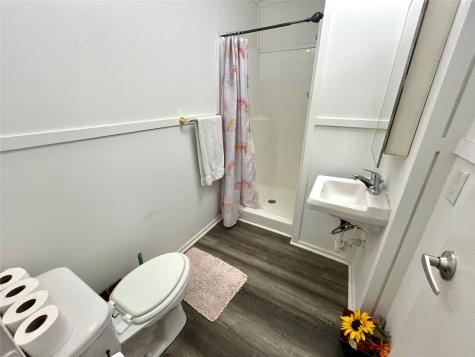 709 N Collins Freeway Howe TX 75459