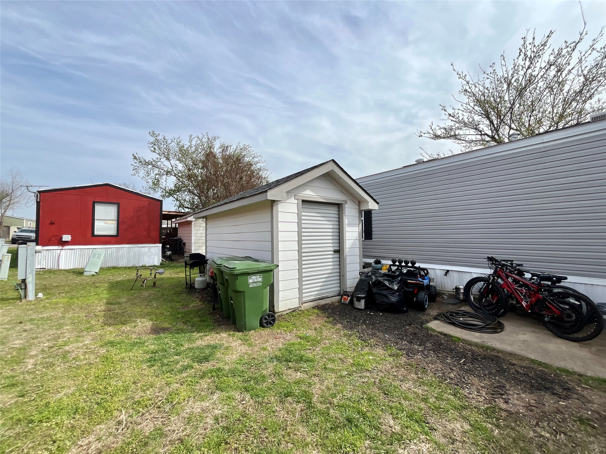 709 N Collins Freeway Howe TX 75459
