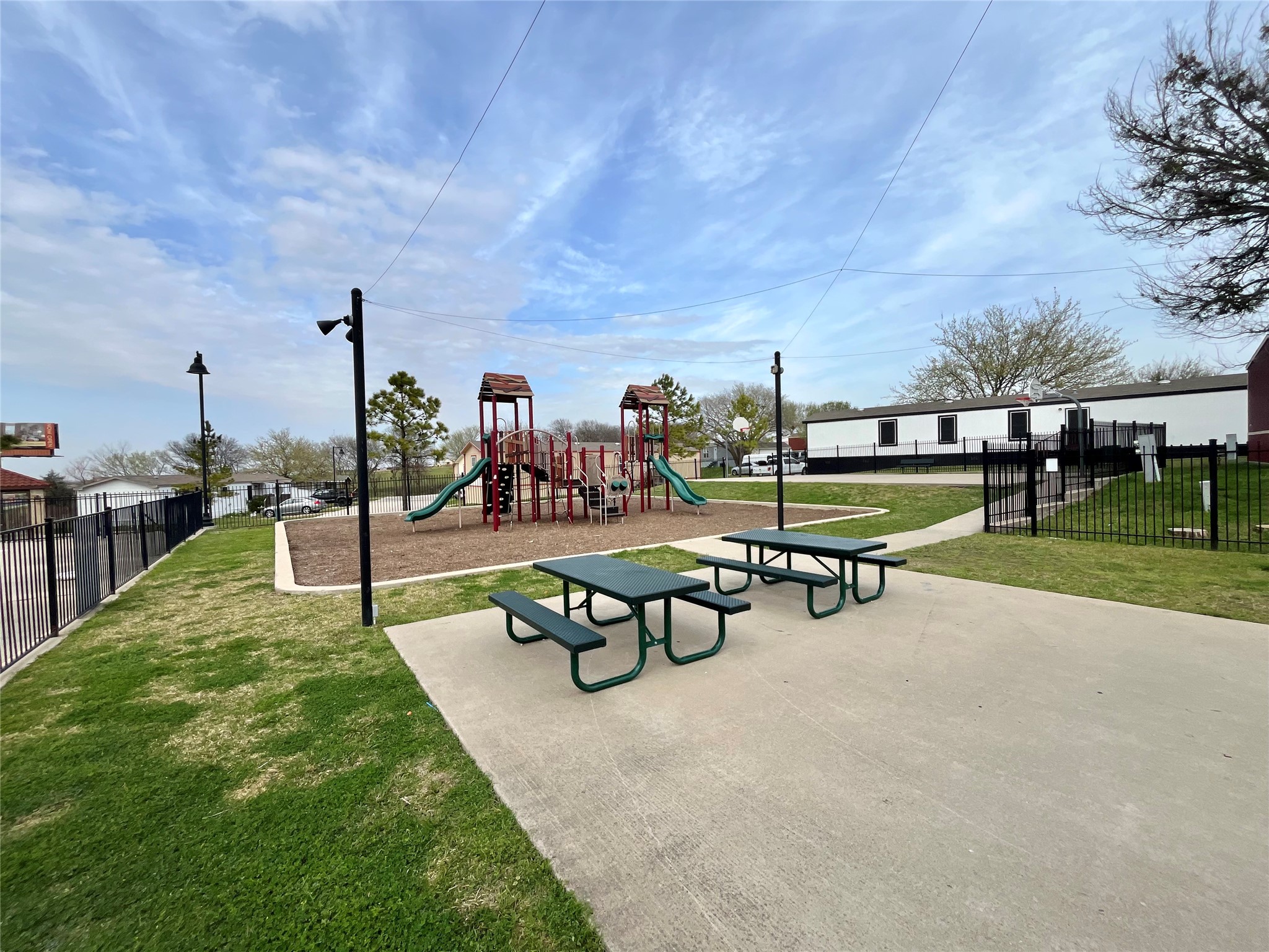 709 N Collins Freeway Howe TX 75459