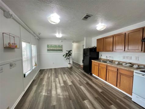 709 N Collins Freeway Howe TX 75459
