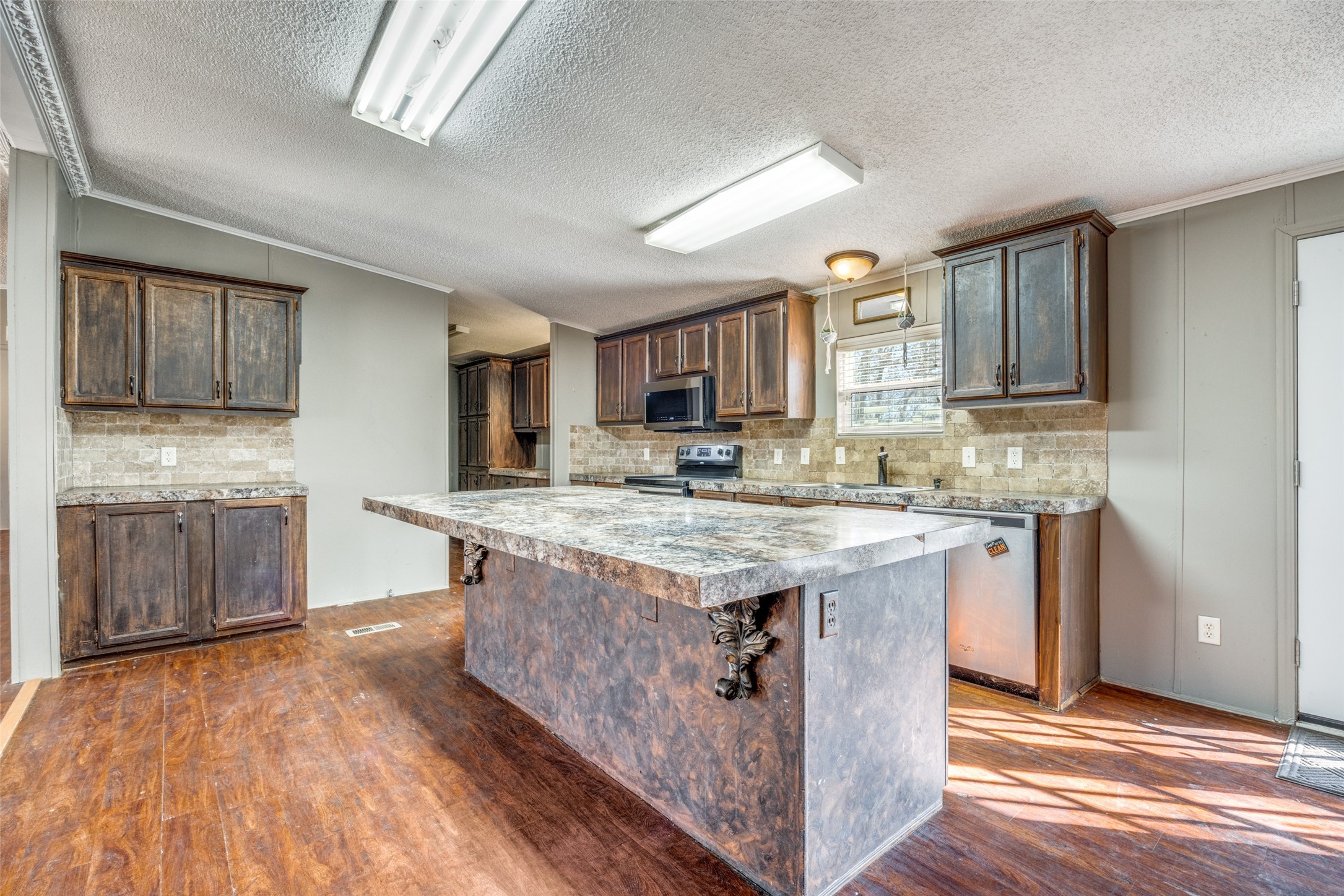 42 Epsom Drive Gordonville TX 76245