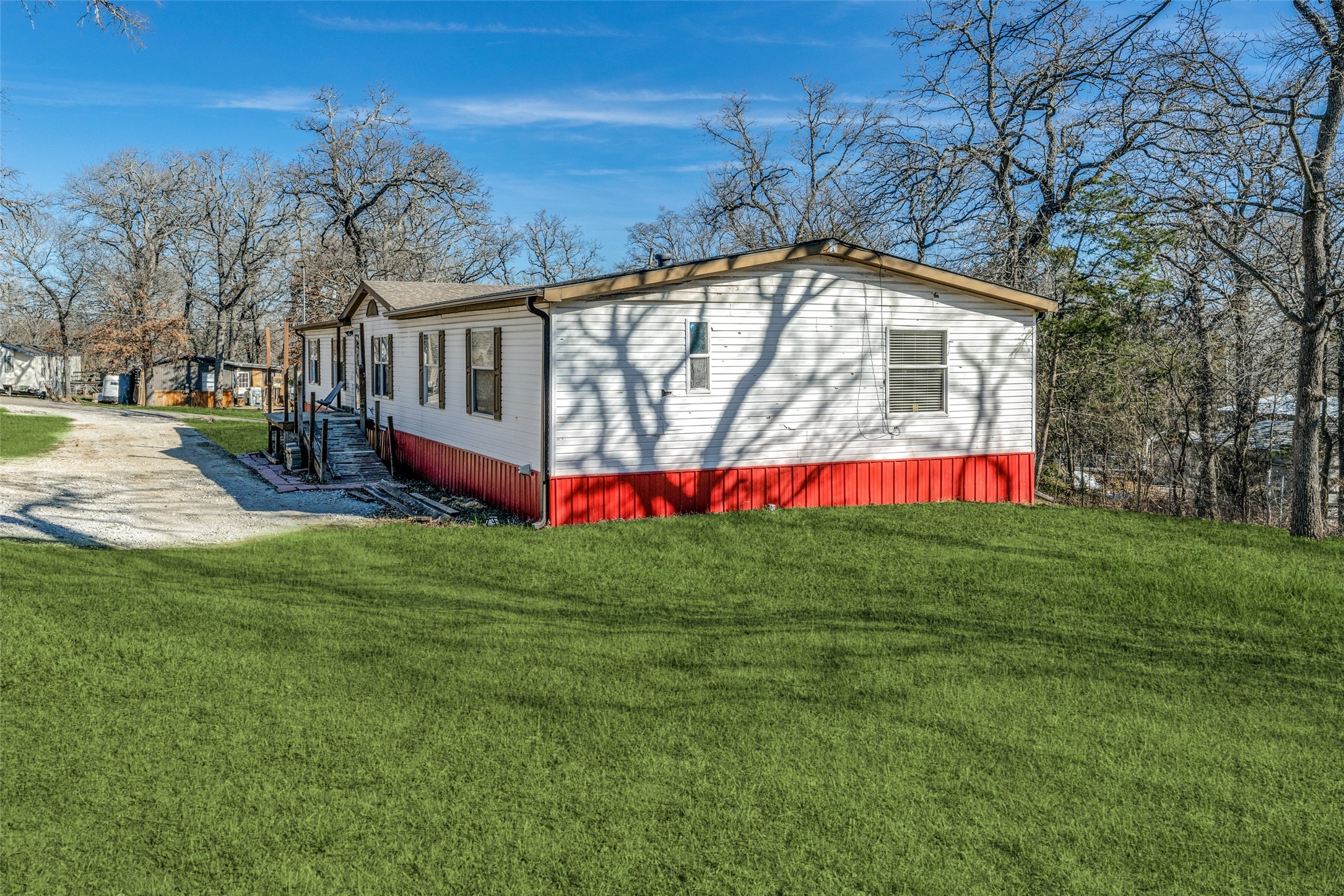 42 Epsom Drive Gordonville TX 76245