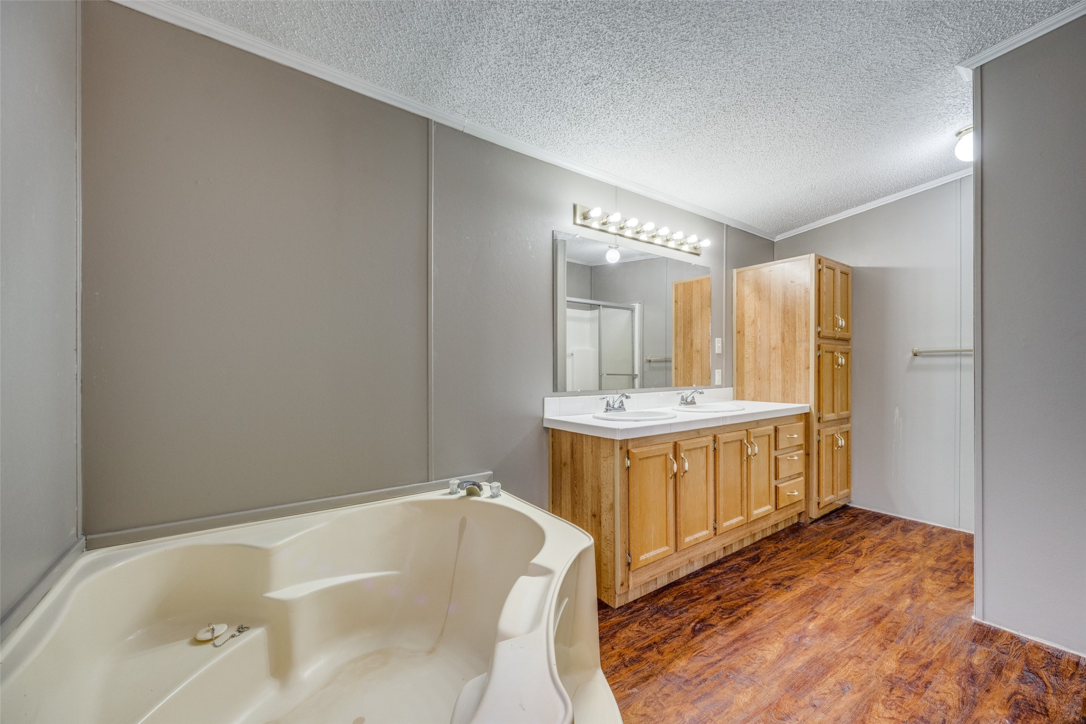 42 Epsom Drive Gordonville TX 76245