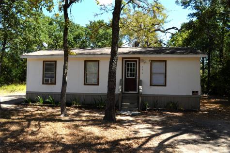 136 N Cherokee Shores Drive Mabank TX 75156