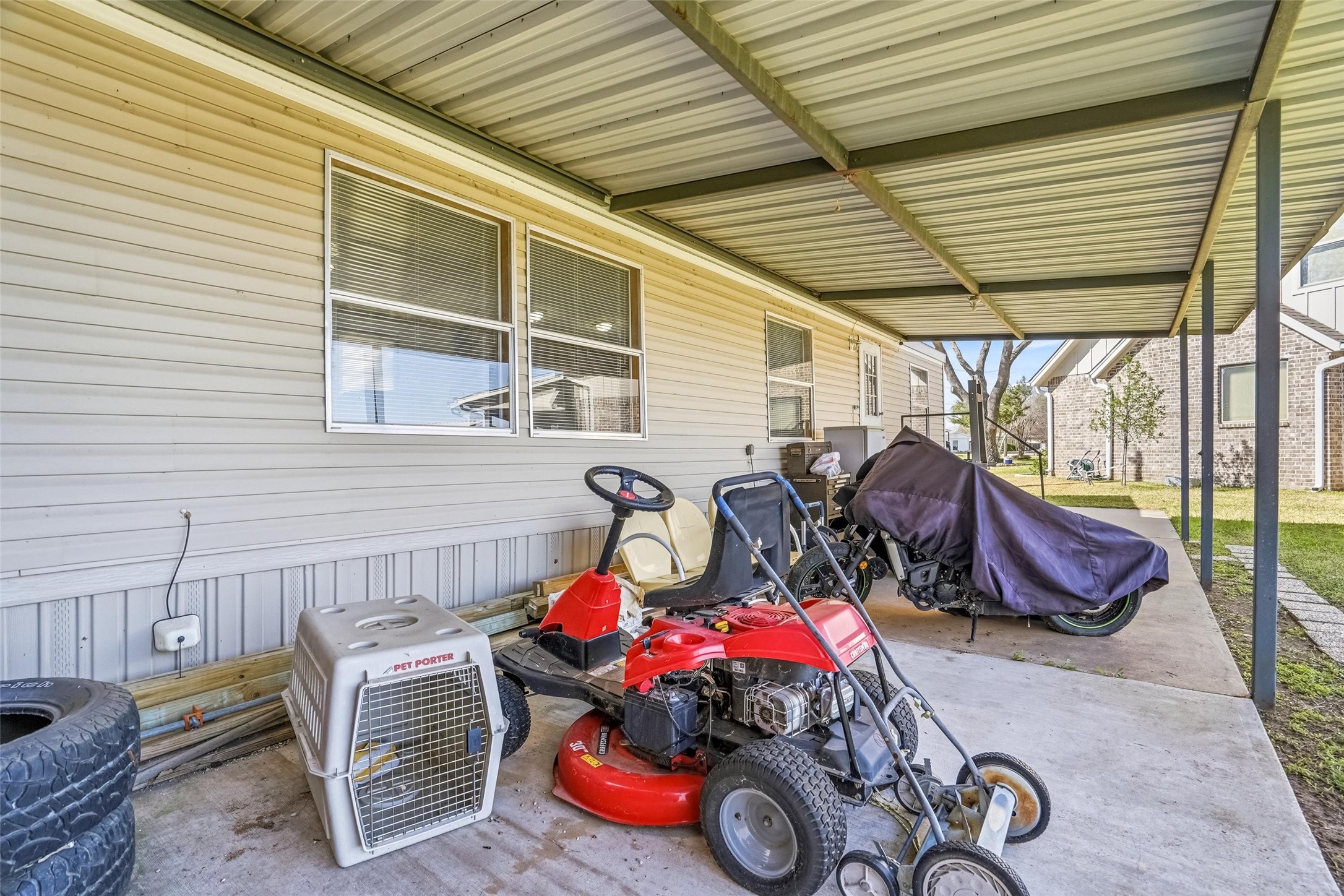 4037 Lands End Court Granbury TX 76048