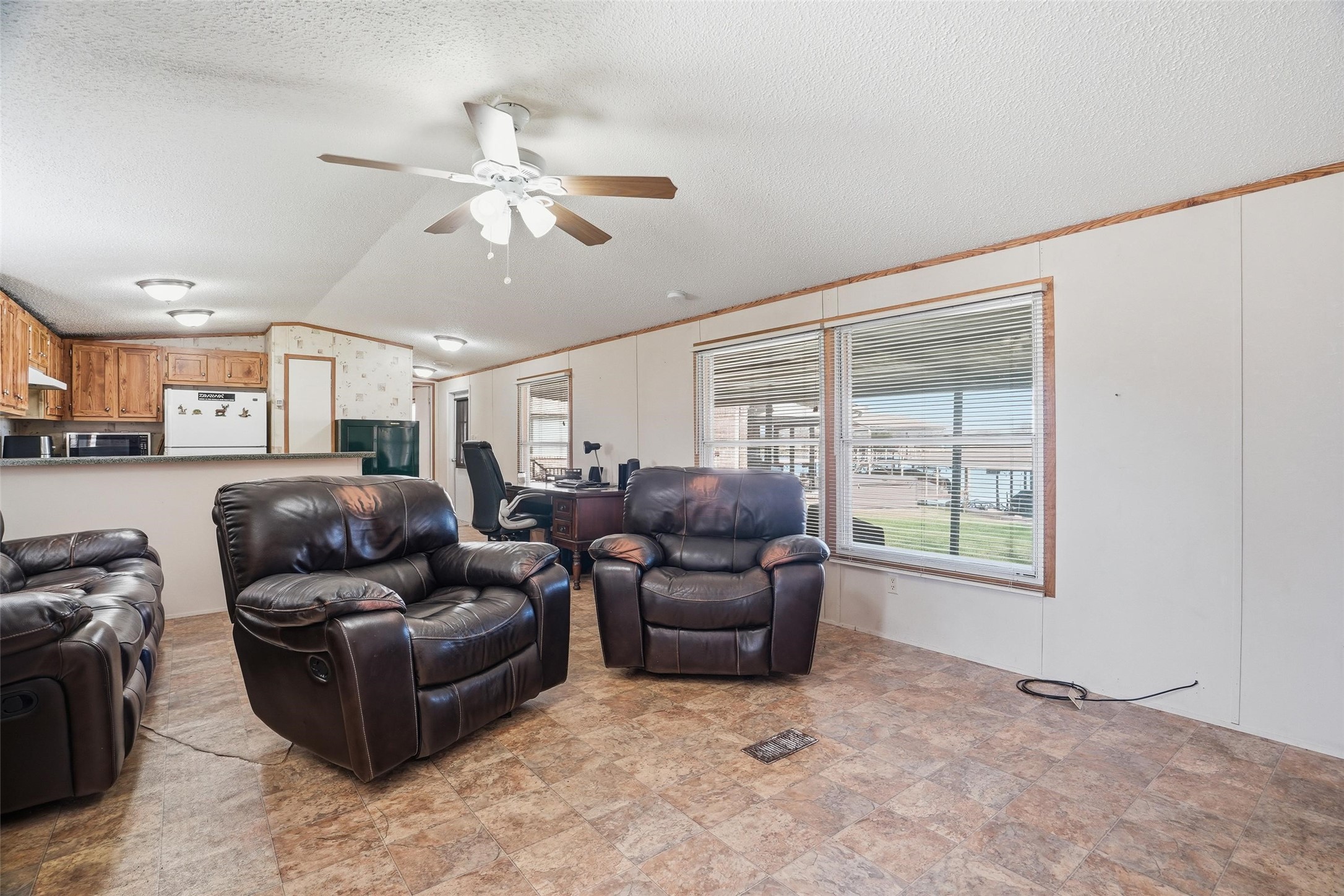 4037 Lands End Court Granbury TX 76048