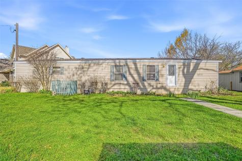 4037 Lands End Court Granbury TX 76048