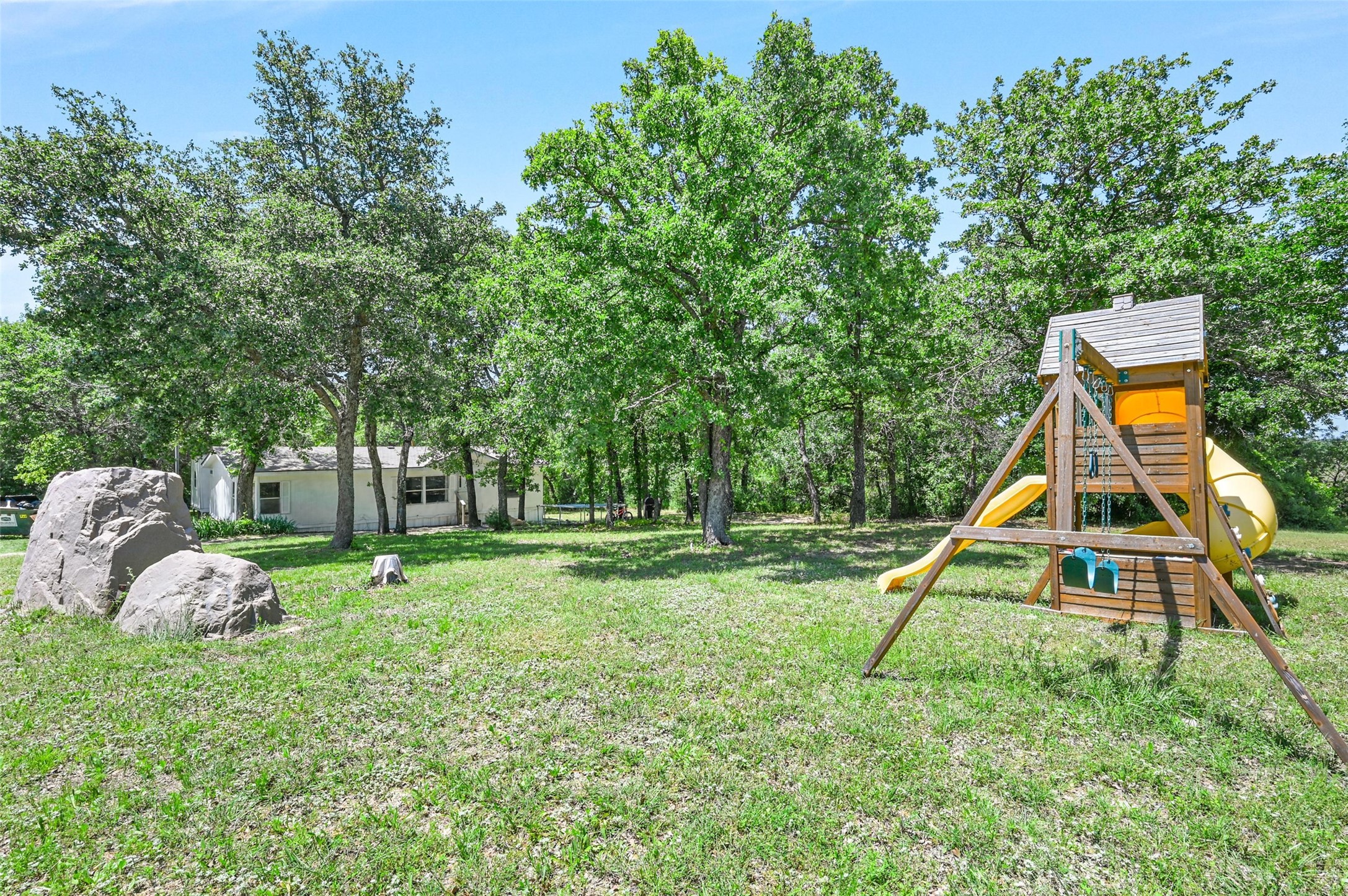 212 Finley Court Springtown TX 76082