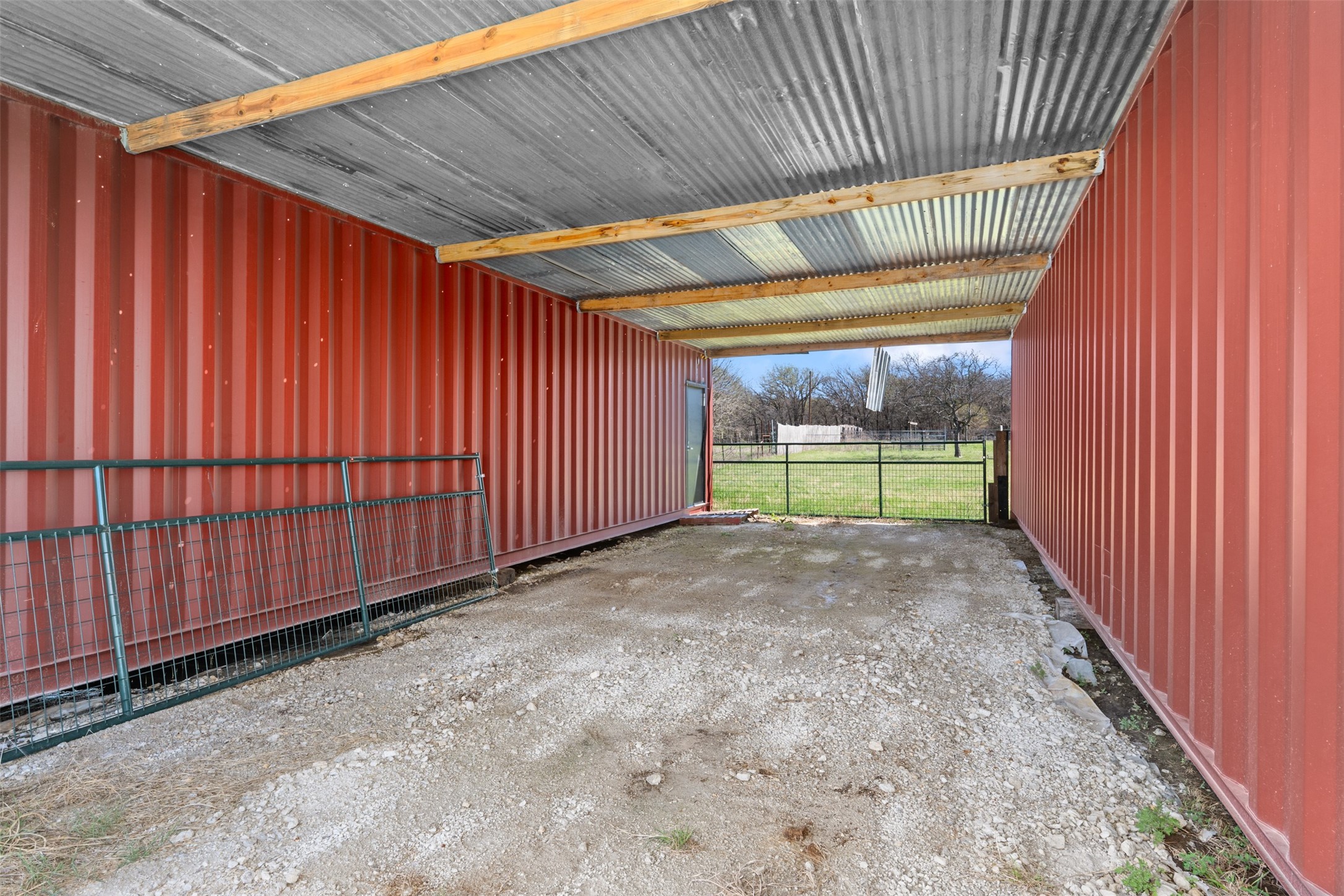 181 Private Road 125 Whitney TX 76692
