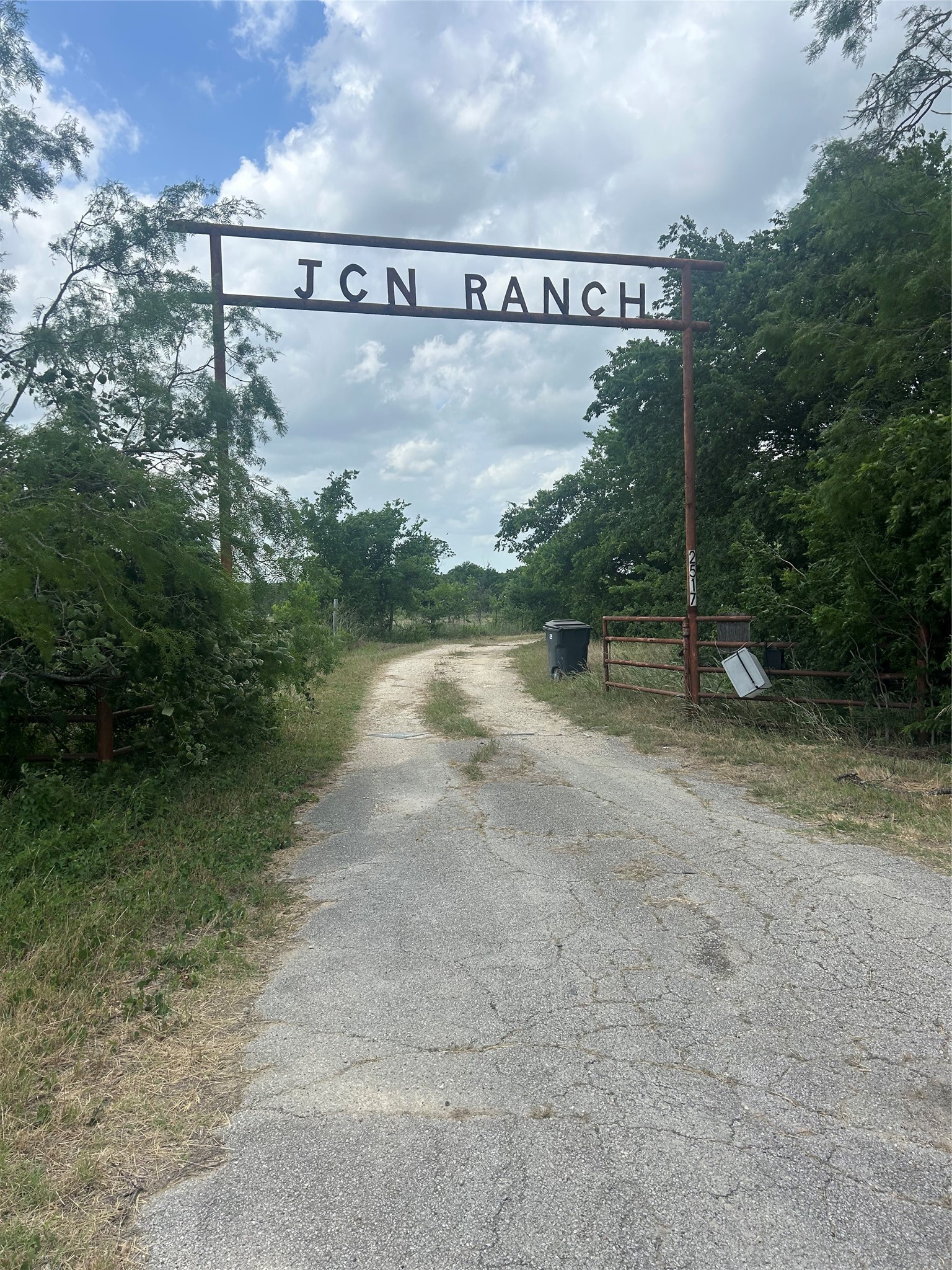 2517 Sh 31 Hubbard TX 76648