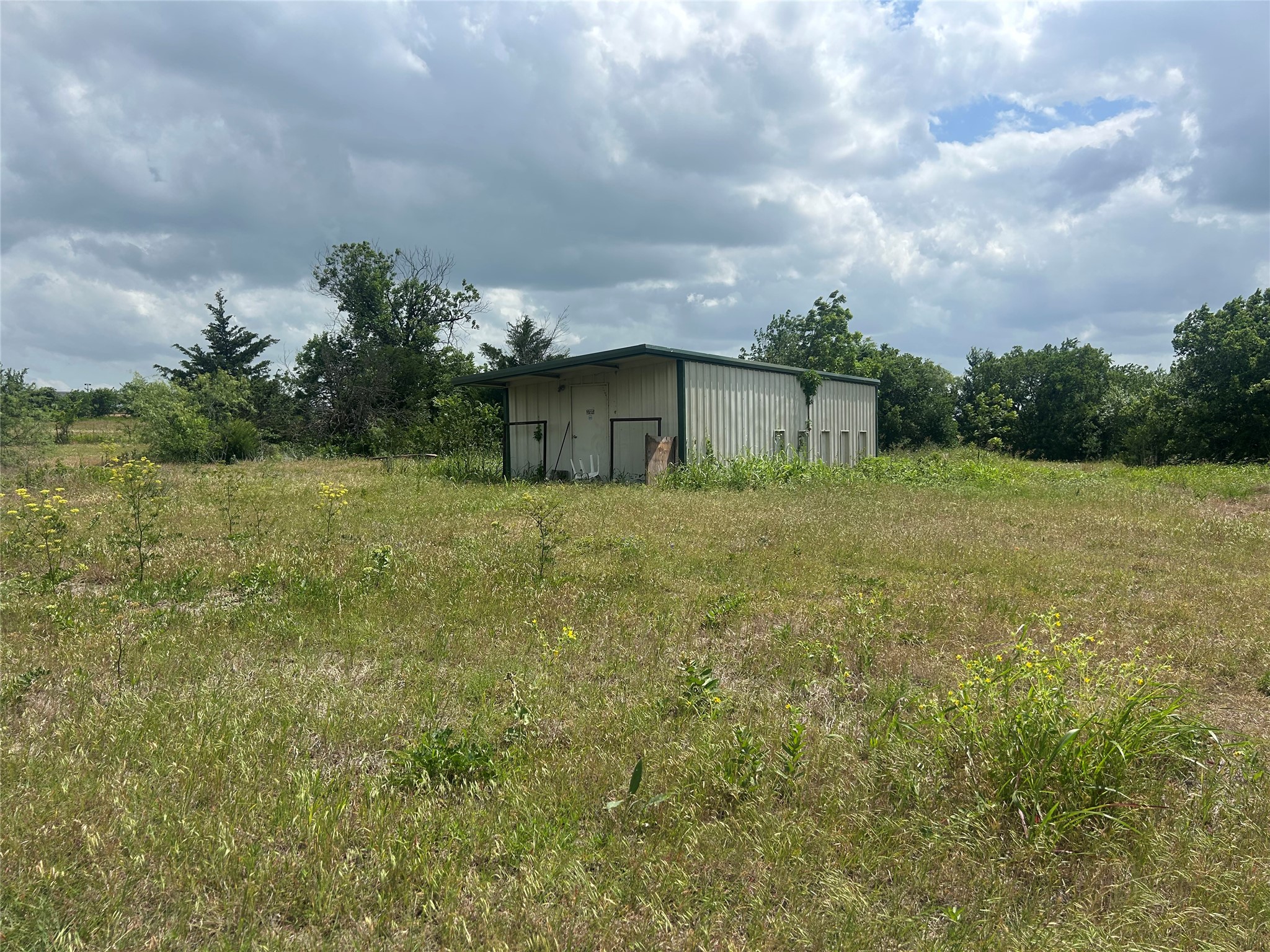 2517 Sh 31 Hubbard TX 76648