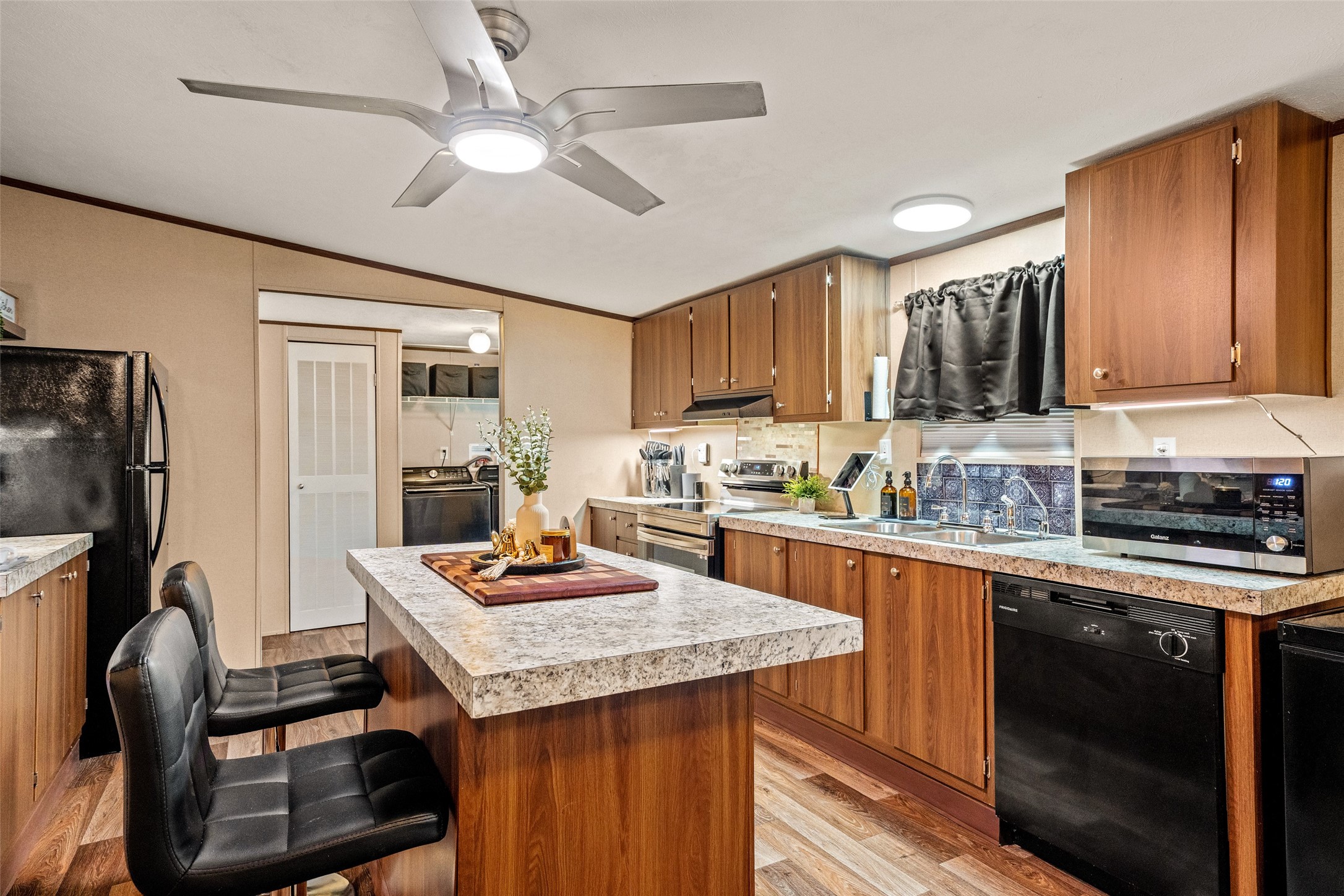 9815 Private Road 3792 Quinlan TX 75474