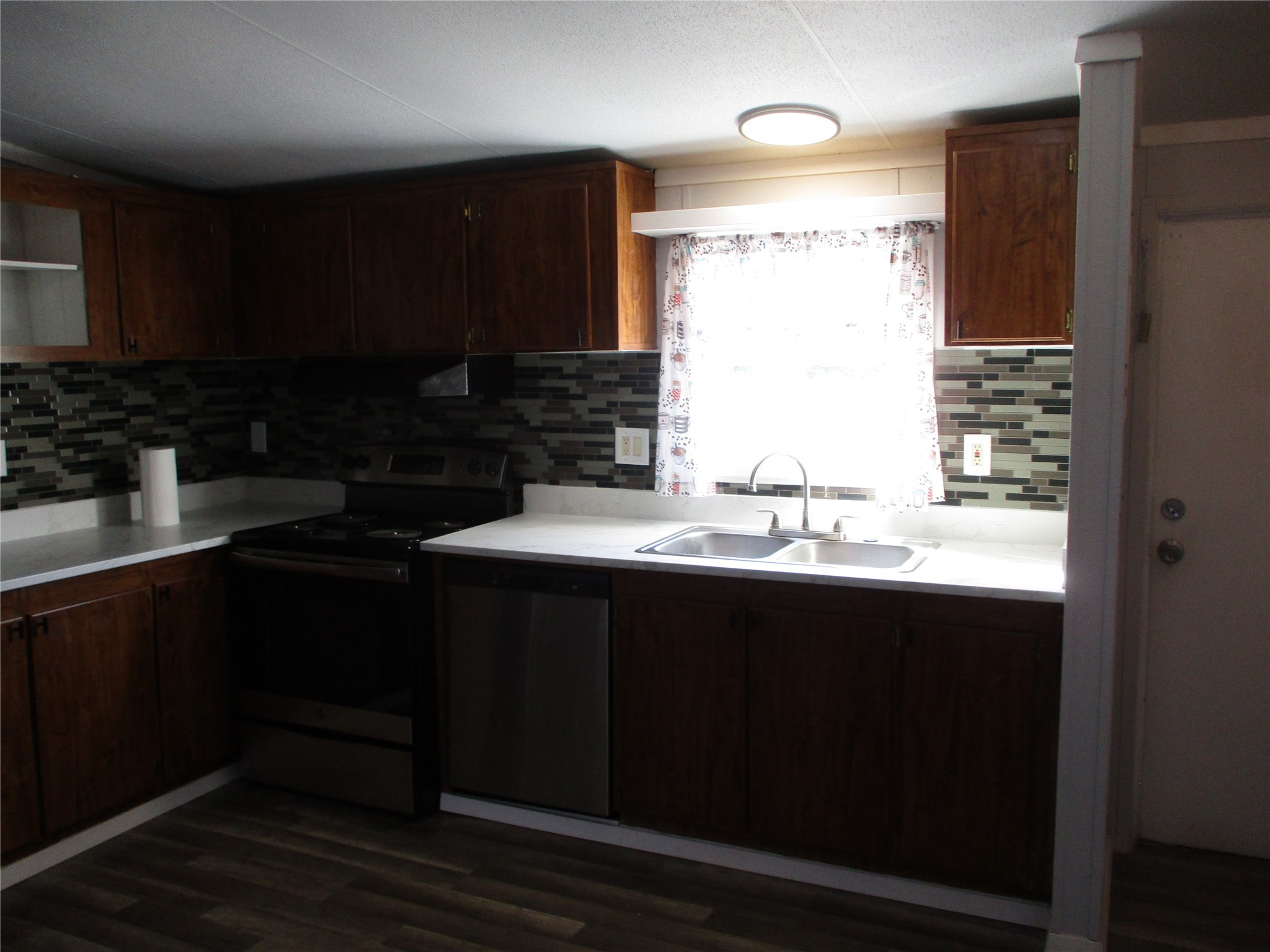 1336 Rs County Road 1530 Point TX 75472
