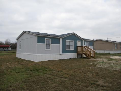 1336 Rs County Road 1530 Point TX 75472