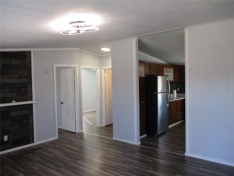 1336 Rs County Road 1530 Point TX 75472
