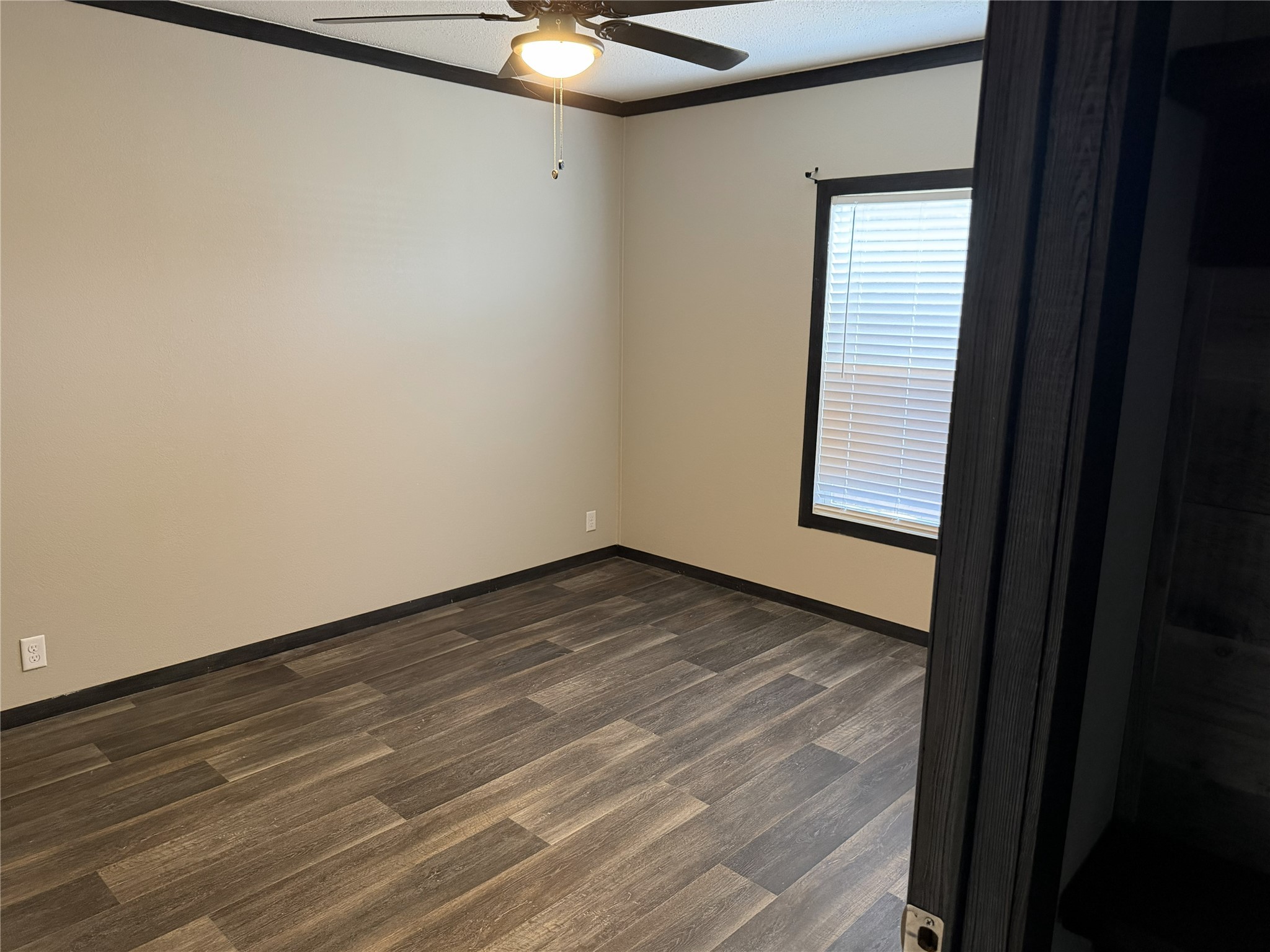 20733 Joe Paul Chandler TX 75758