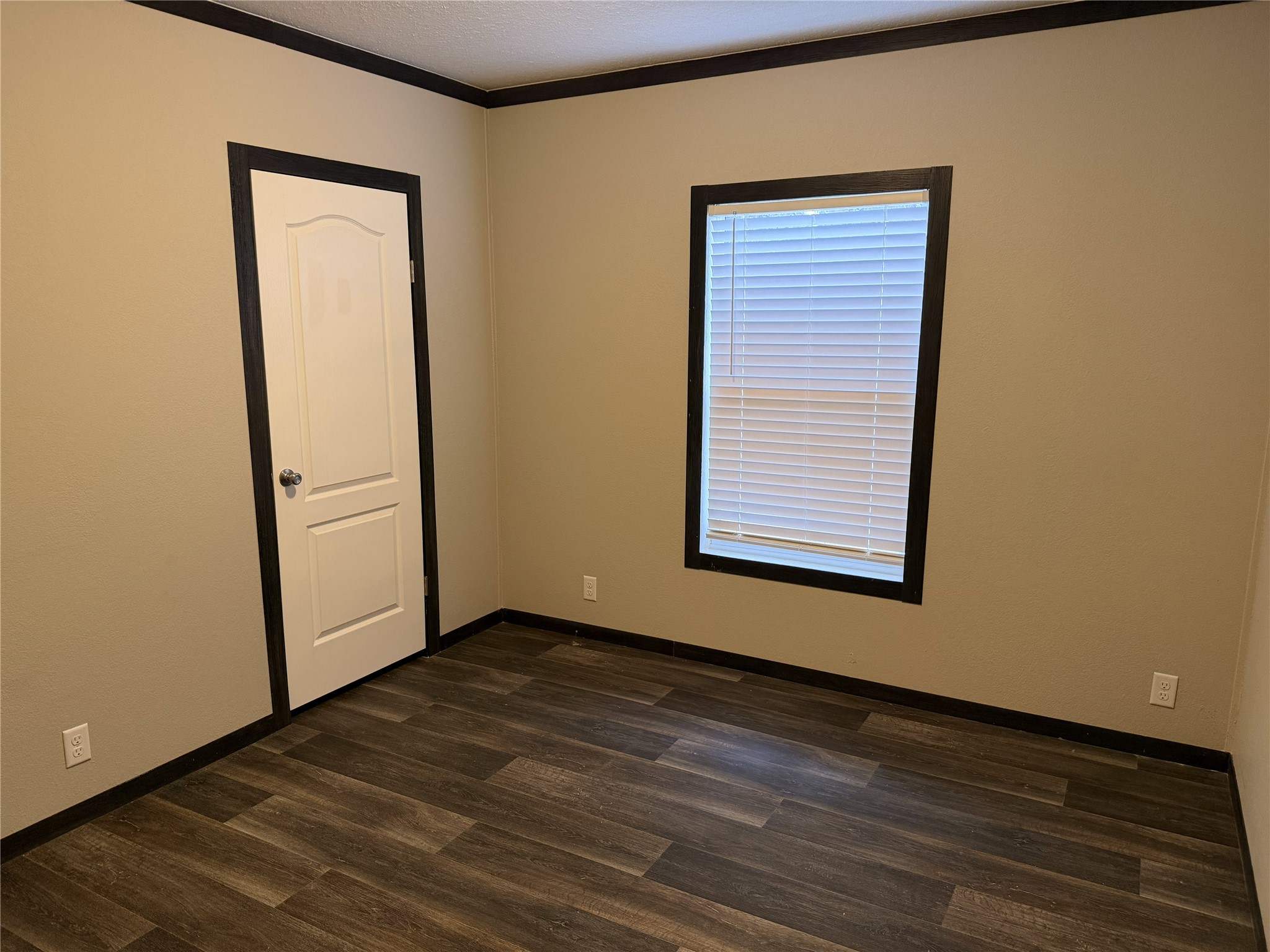 20733 Joe Paul Chandler TX 75758