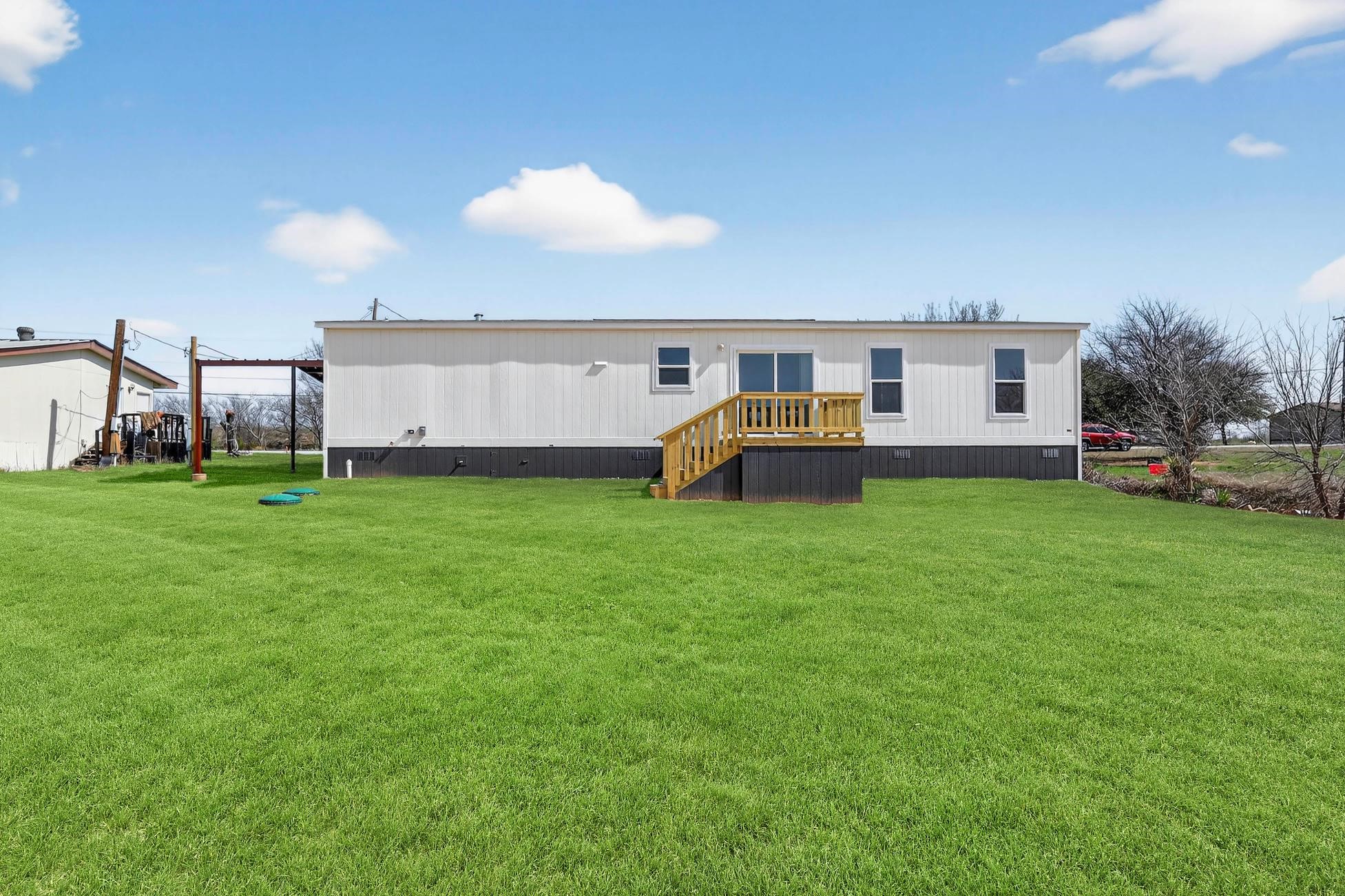 309 Rhett Court Aurora TX 76078