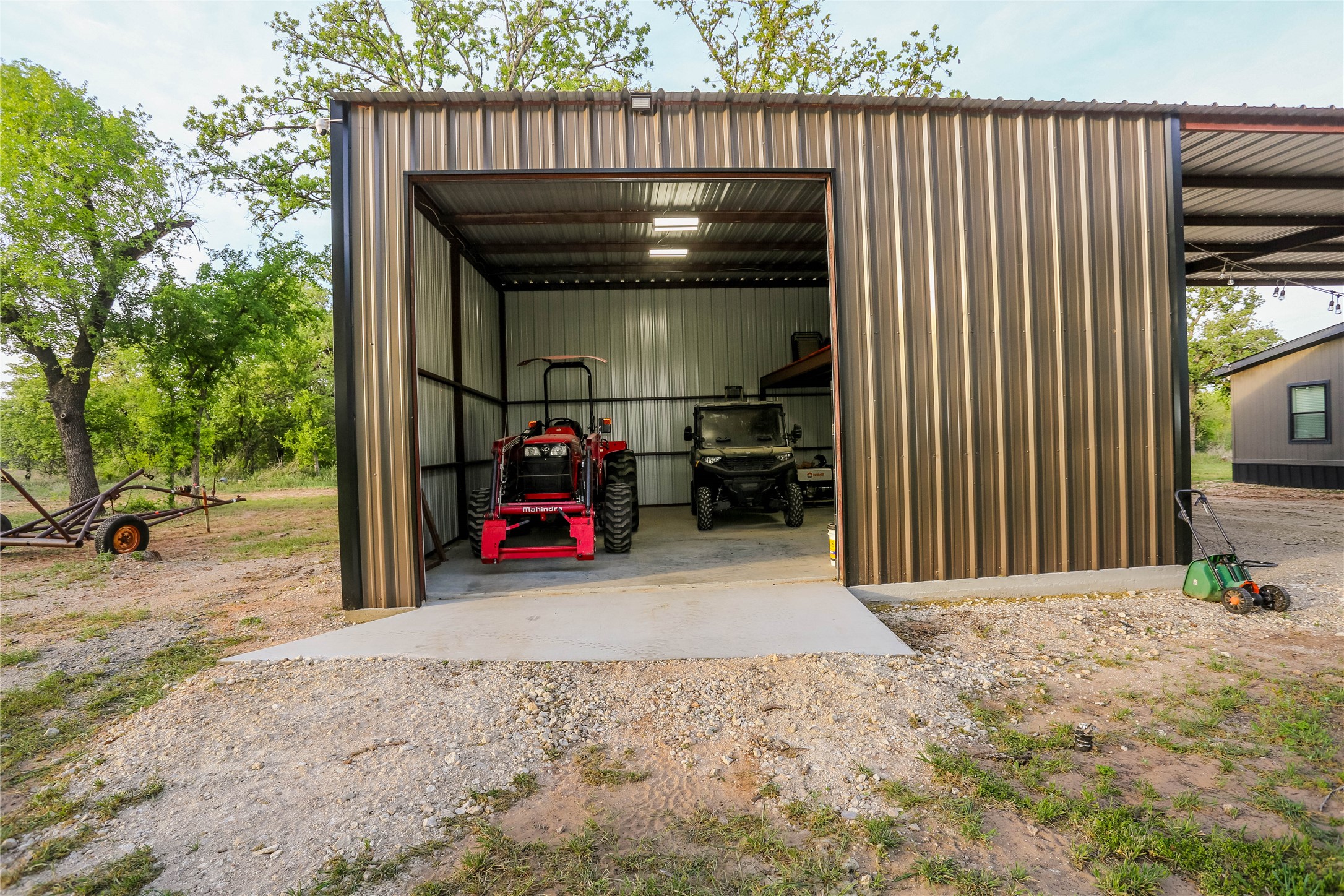 2513 Cr 304 Comanche TX 76442