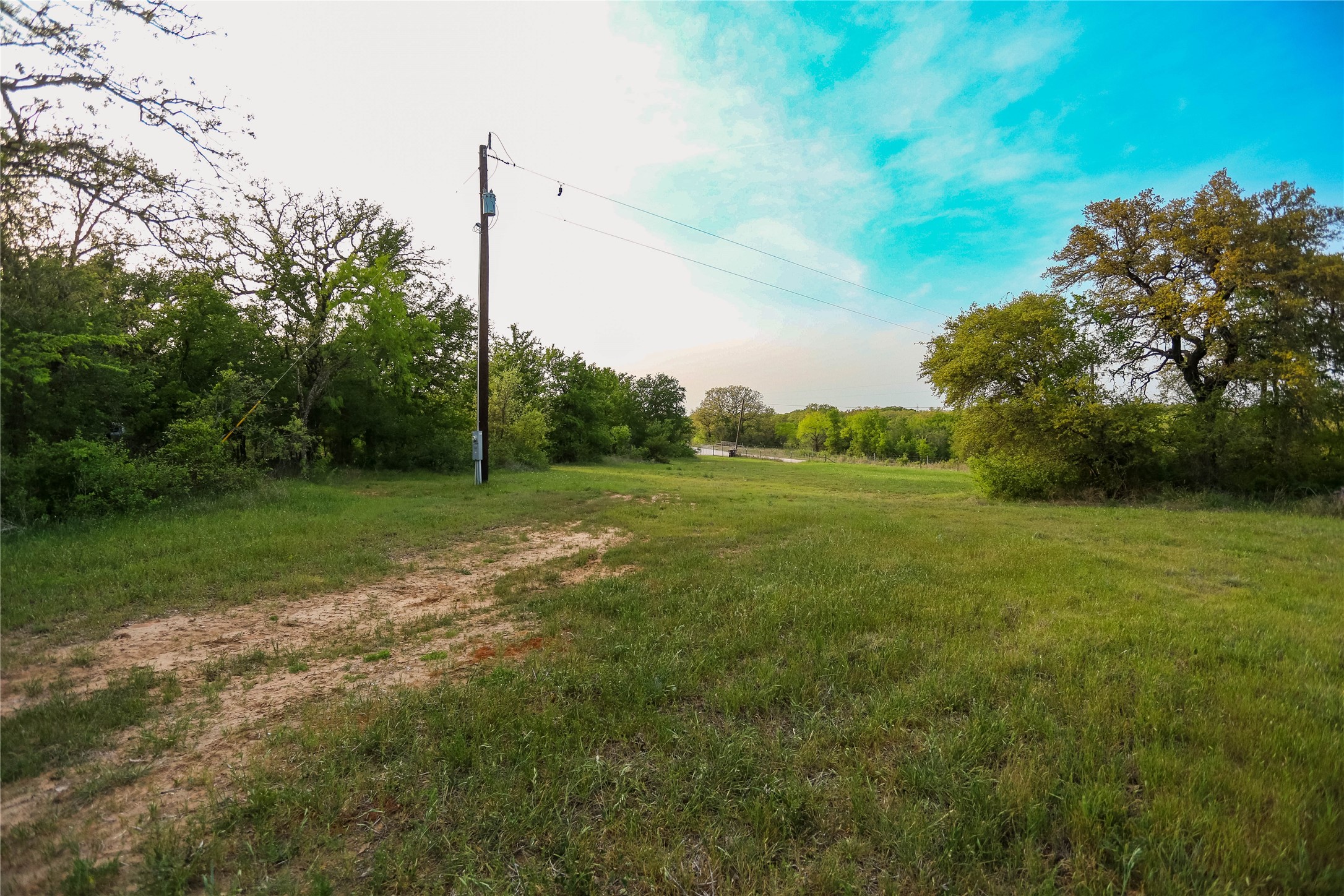 2513 Cr 304 Comanche TX 76442